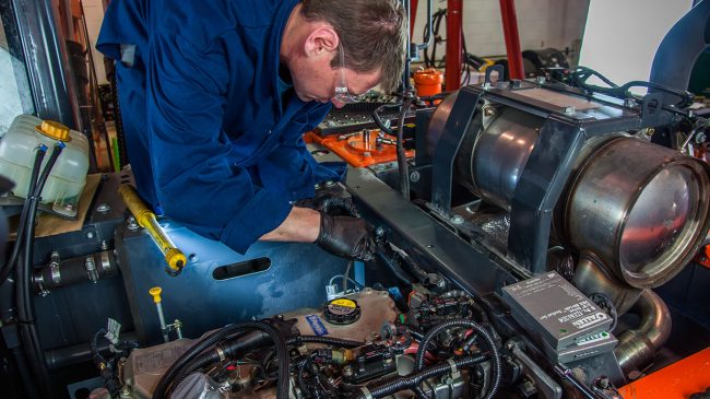 Doosan Engine Removal 3