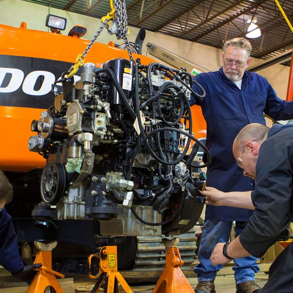 Doosan Engine Removal